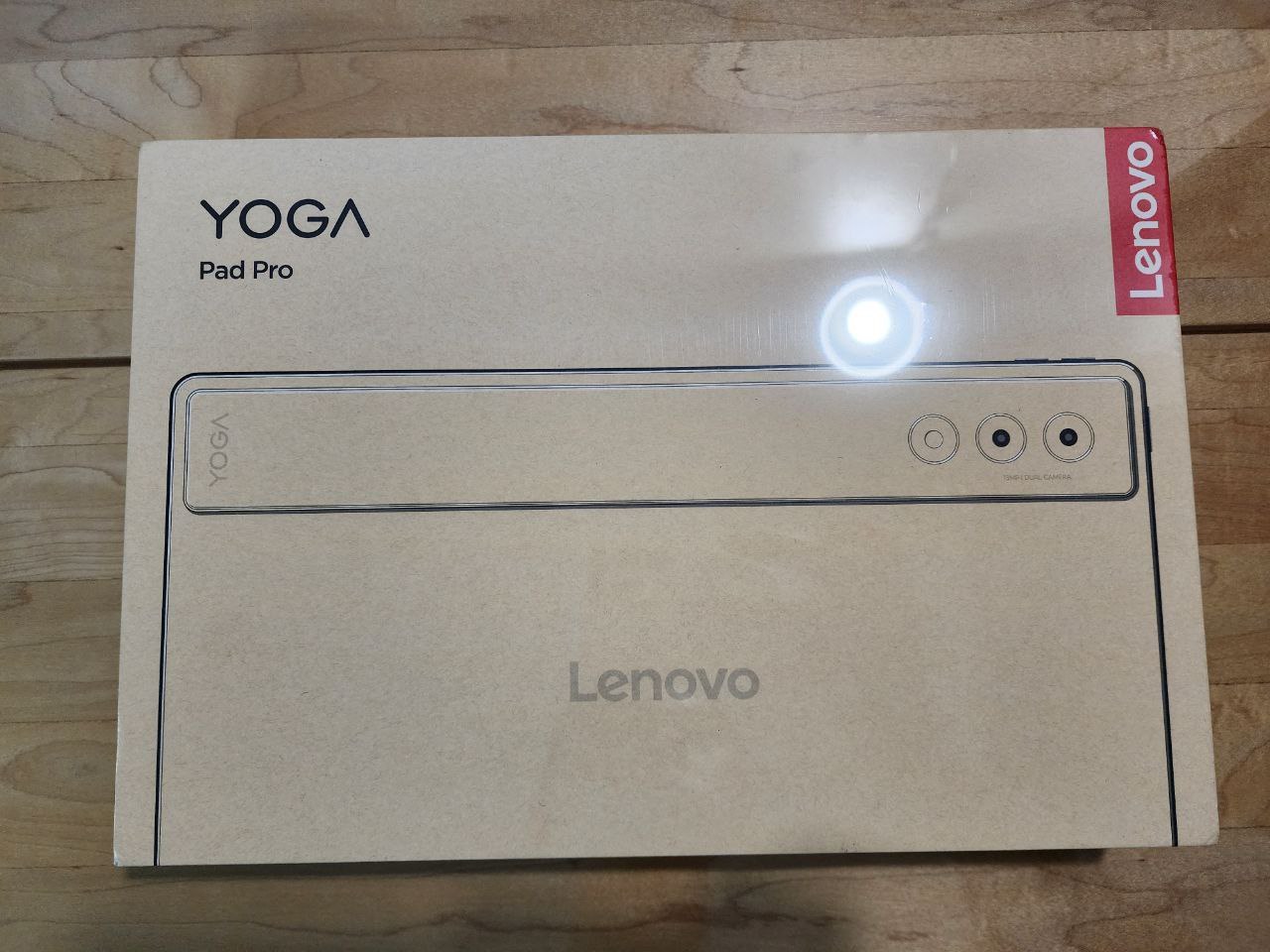 Yoga Pad Pro 박스 전면