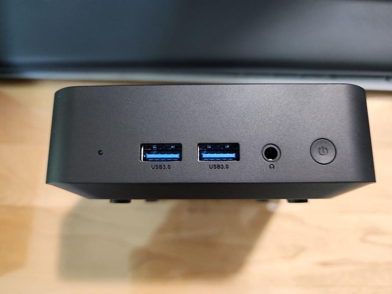 SOYO M4 PRO 전면 포트